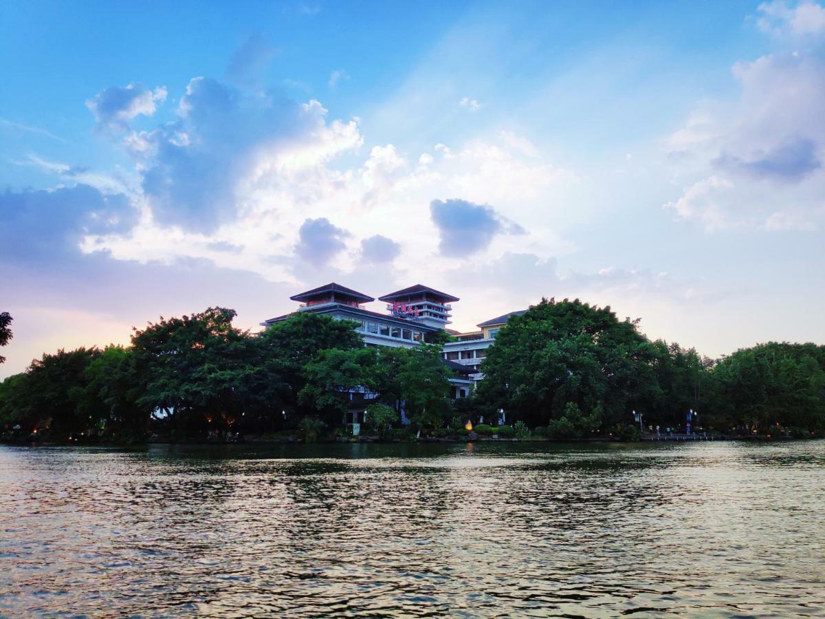 Guilin Ronghu Hotel Zewnętrze zdjęcie